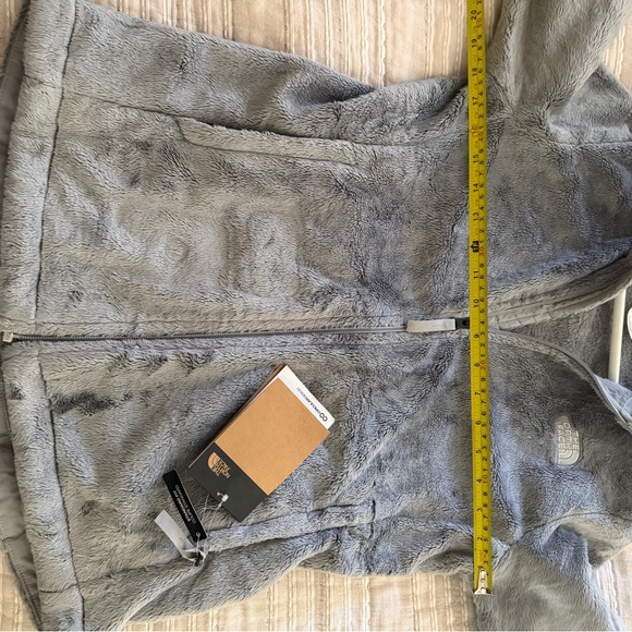 The North Face Women's Gray Fleece - Picture 6 of 10